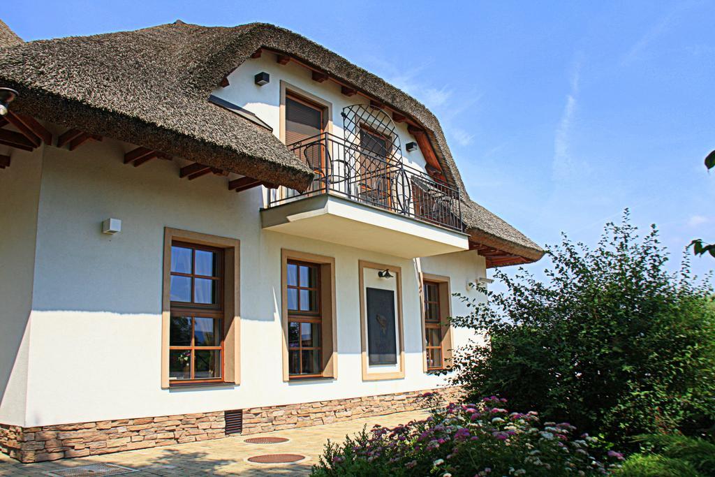 Penzion Eko Park Piestany Εξωτερικό φωτογραφία