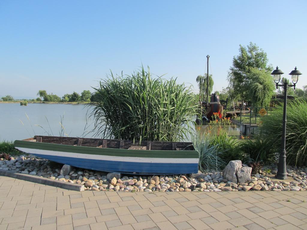 Penzion Eko Park Piestany Εξωτερικό φωτογραφία